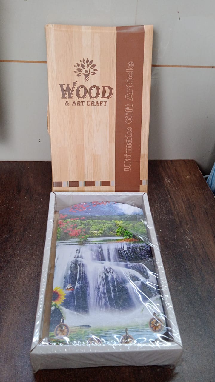 Decorative Wooden Vertical Scenery