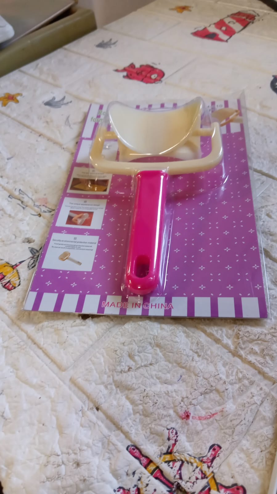 Round Dough Cutter Roller – 1 Pc