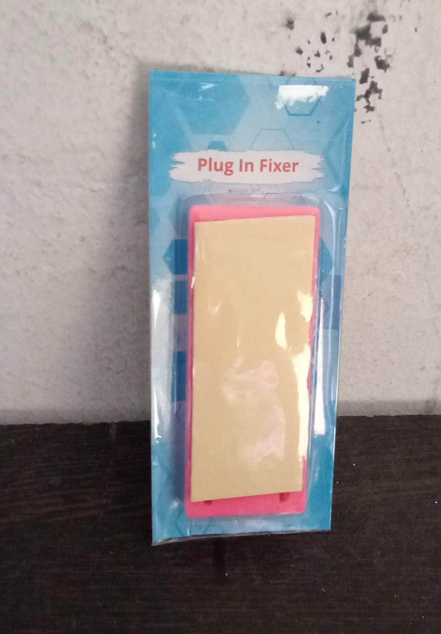 4-Pack Self-Adhesive Wall Hooks