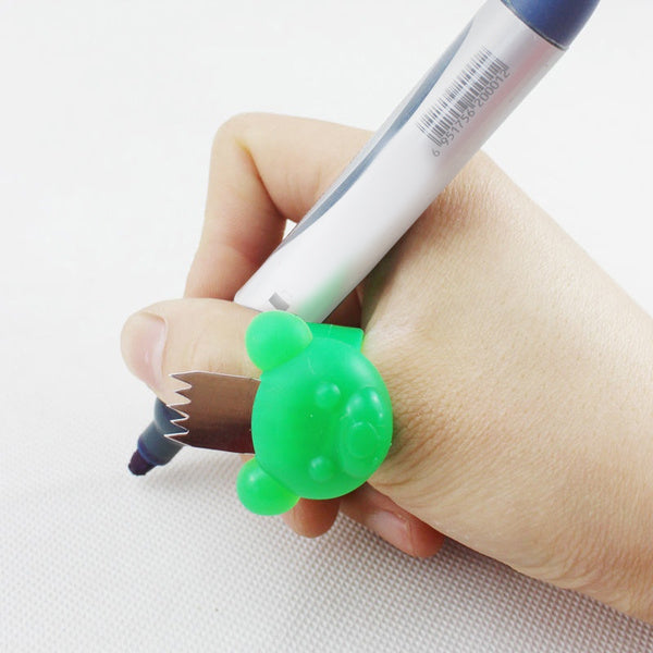 Easy And Portable Finger Tape Cutter