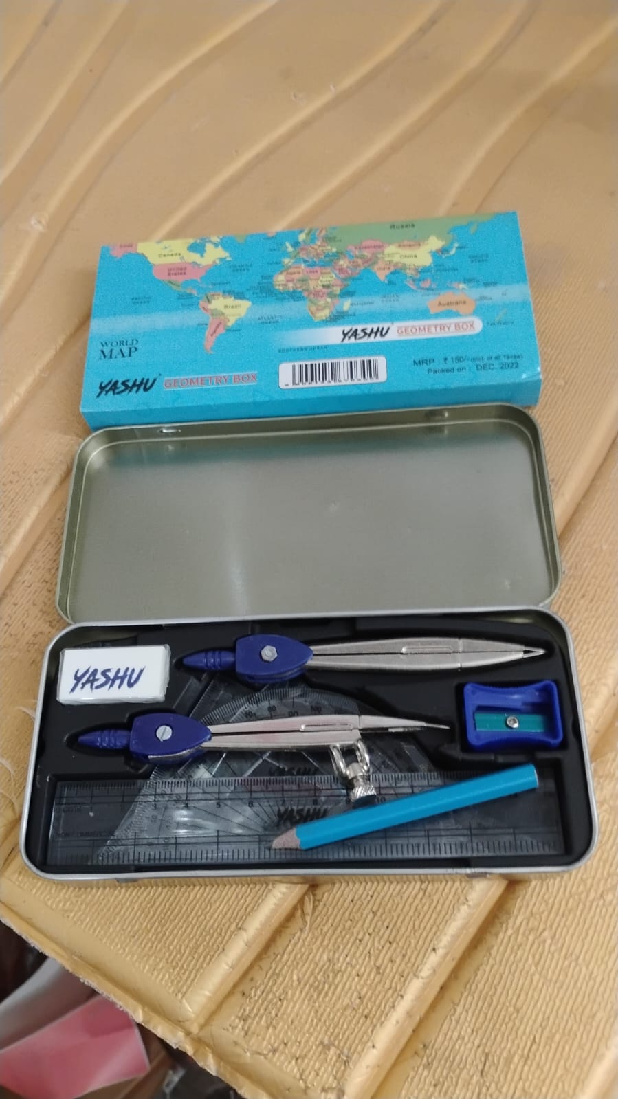Geometry Box Set With Compass