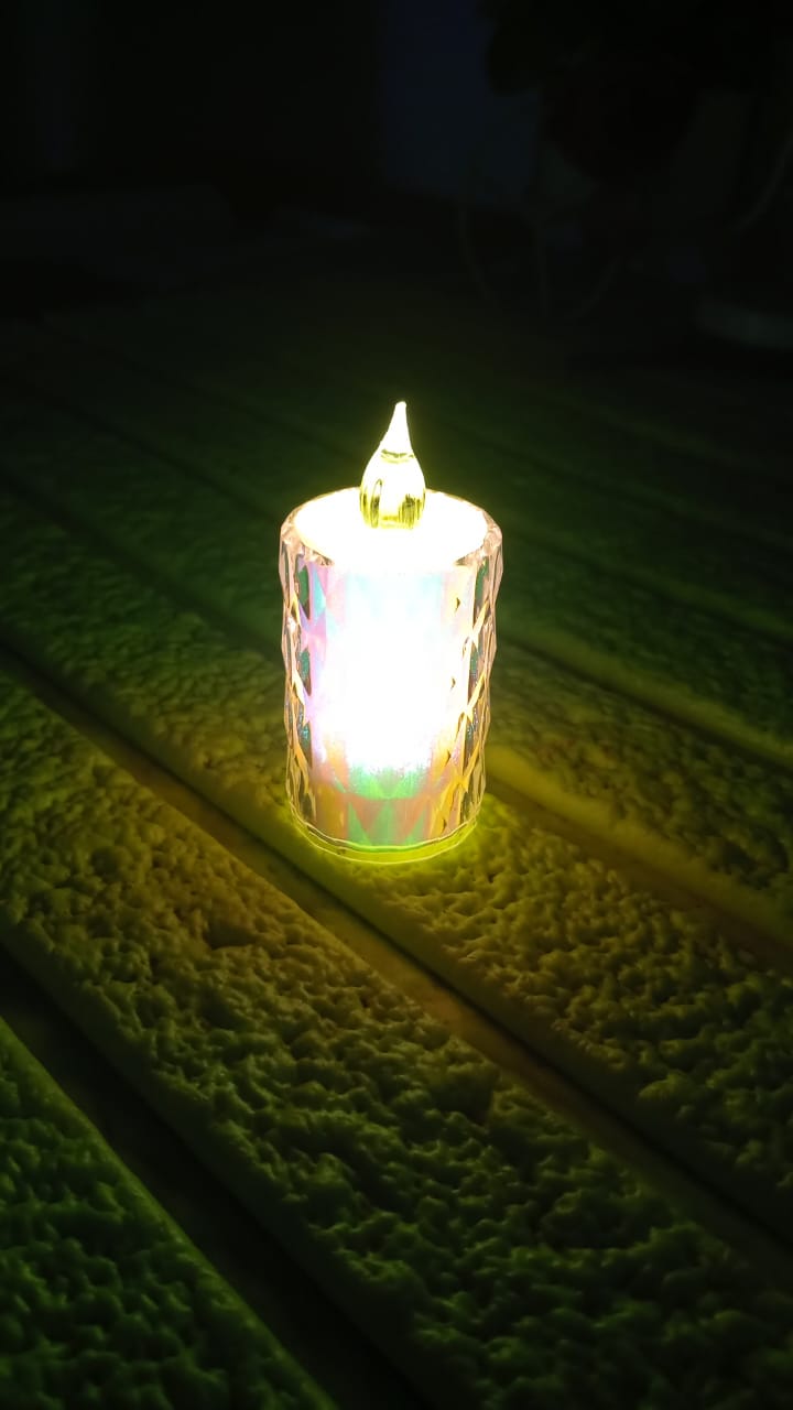 Flickering Flameless Tea Lights