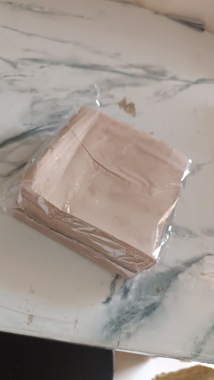 Scalloped Edge Tissue Set (120 Pc)