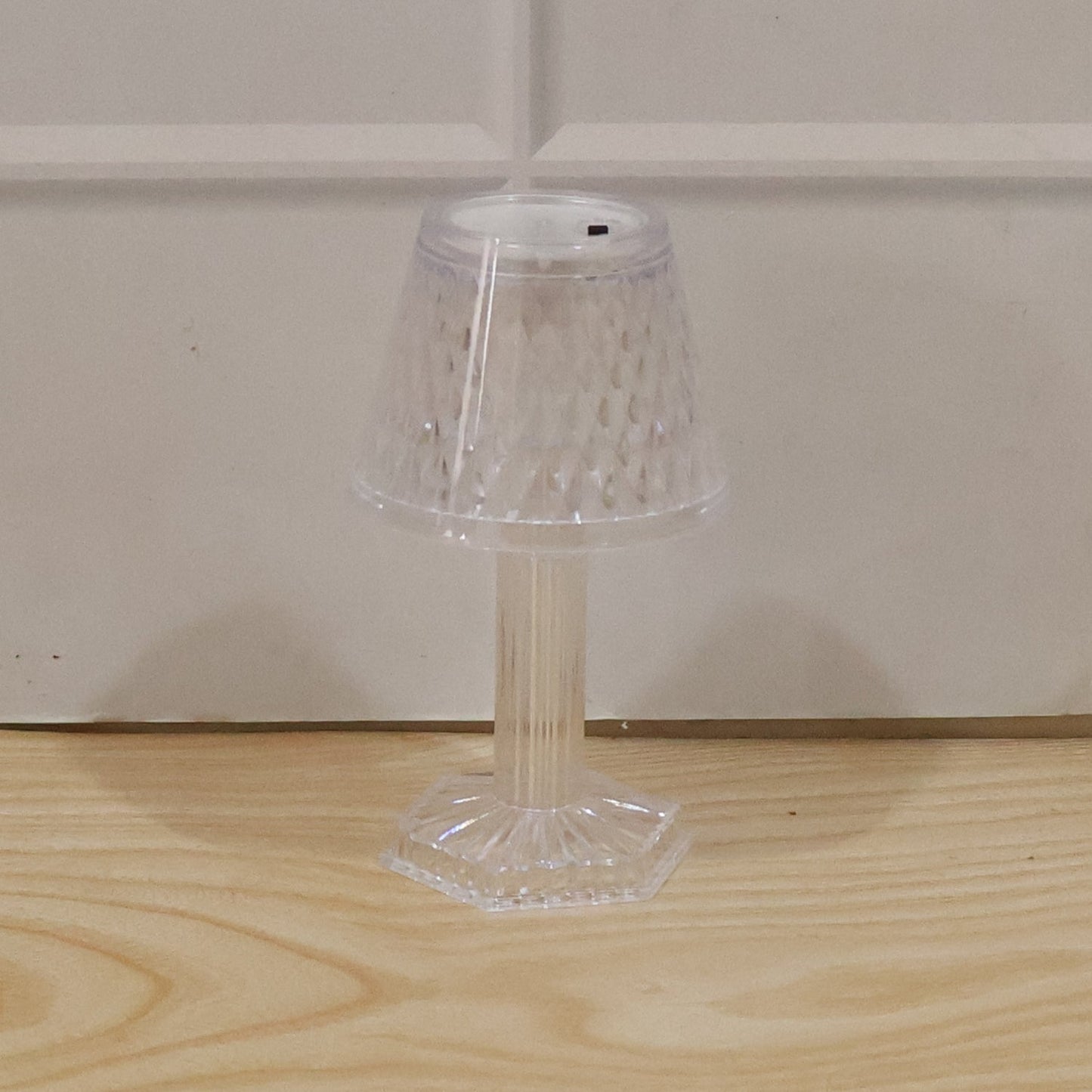 Cup Shape Crystal Table Lamp
