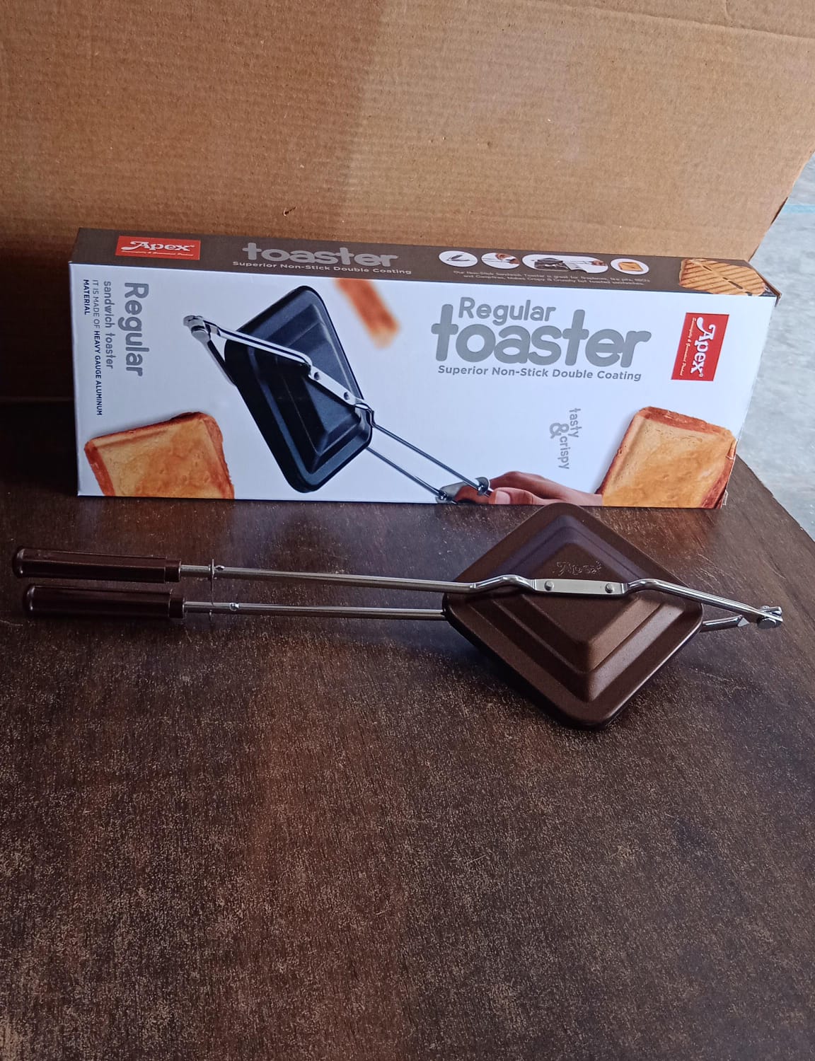 Flame-Based Sandwich Toaster