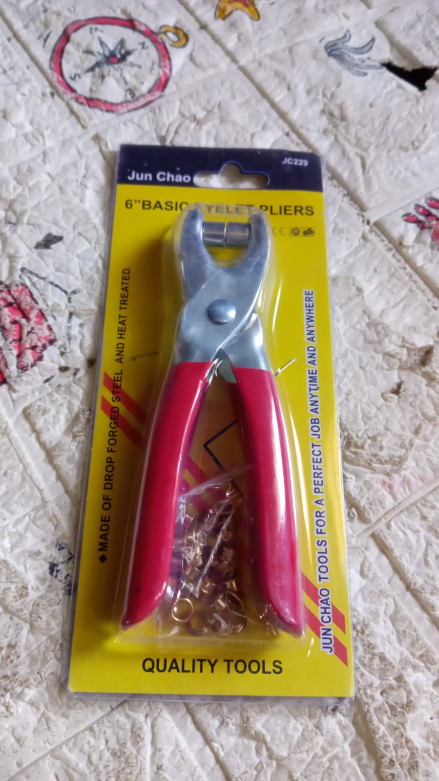 Grommet Setting Tool With 25 Pcs Gold Eyelets