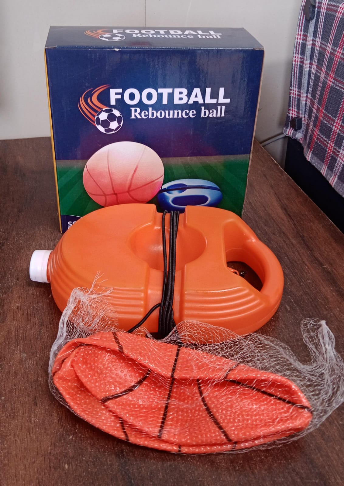 Football Rebound Ball With String (1 Set)
