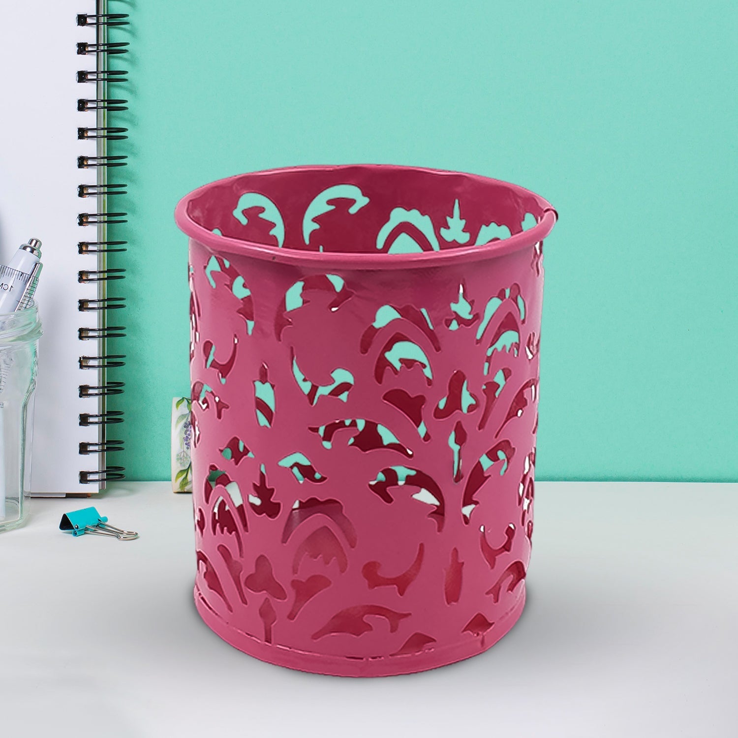 Mesh Desk Pen Holder
