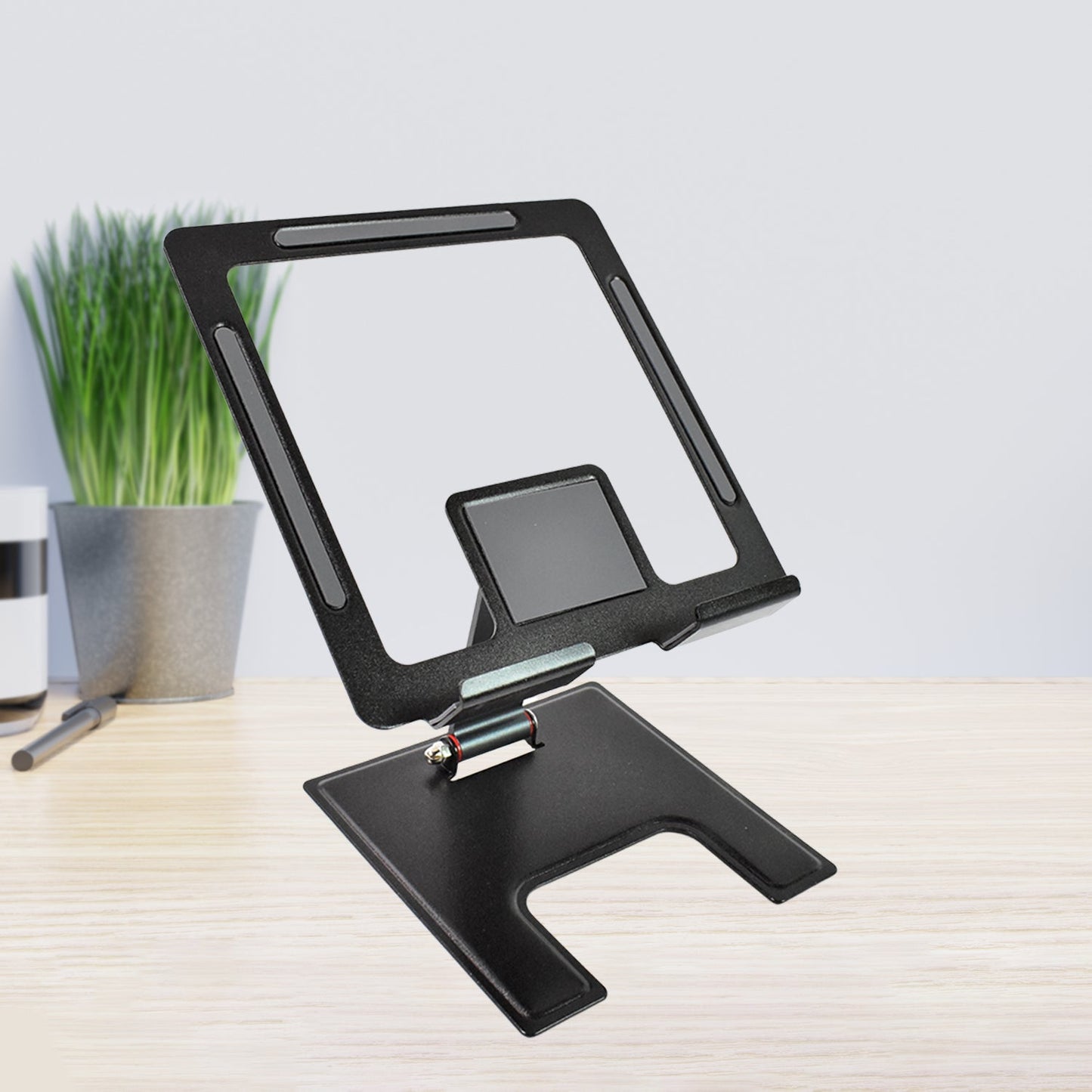 Adjustable Aluminum Tablet Stand