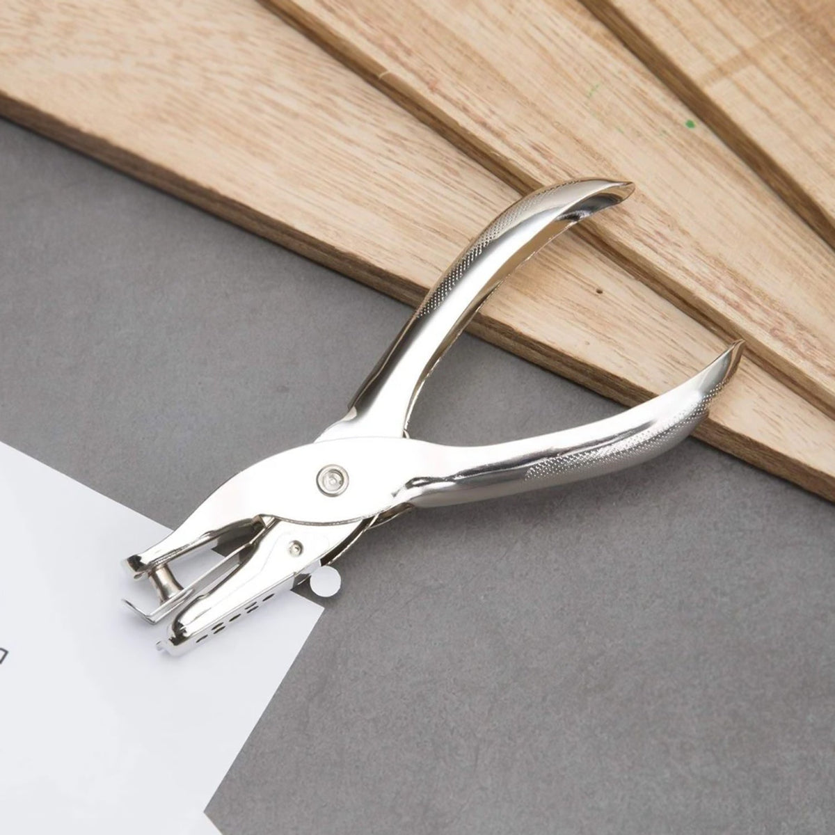 Single Hole Paper Punch