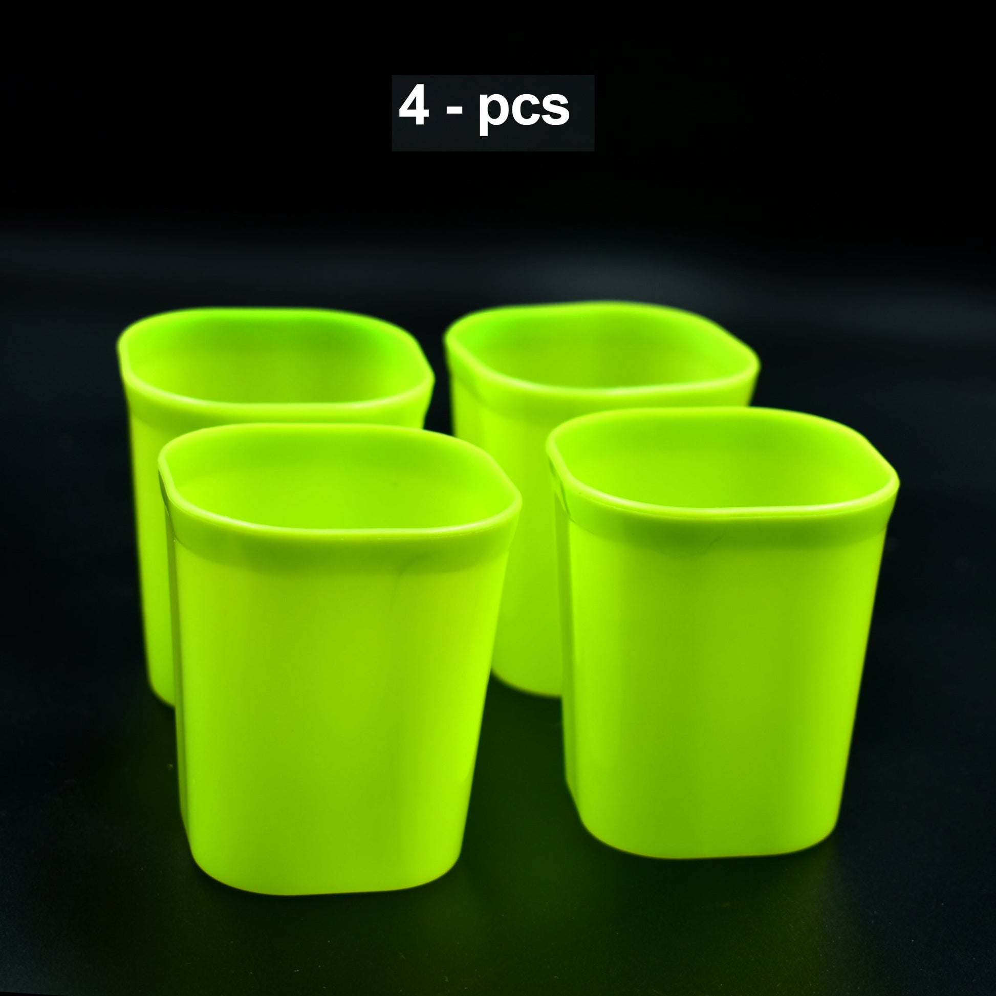 Plastic Drinking Glass Set
