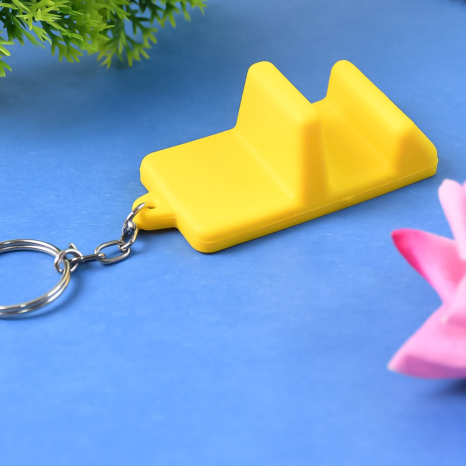 Mobile Stand Keychain