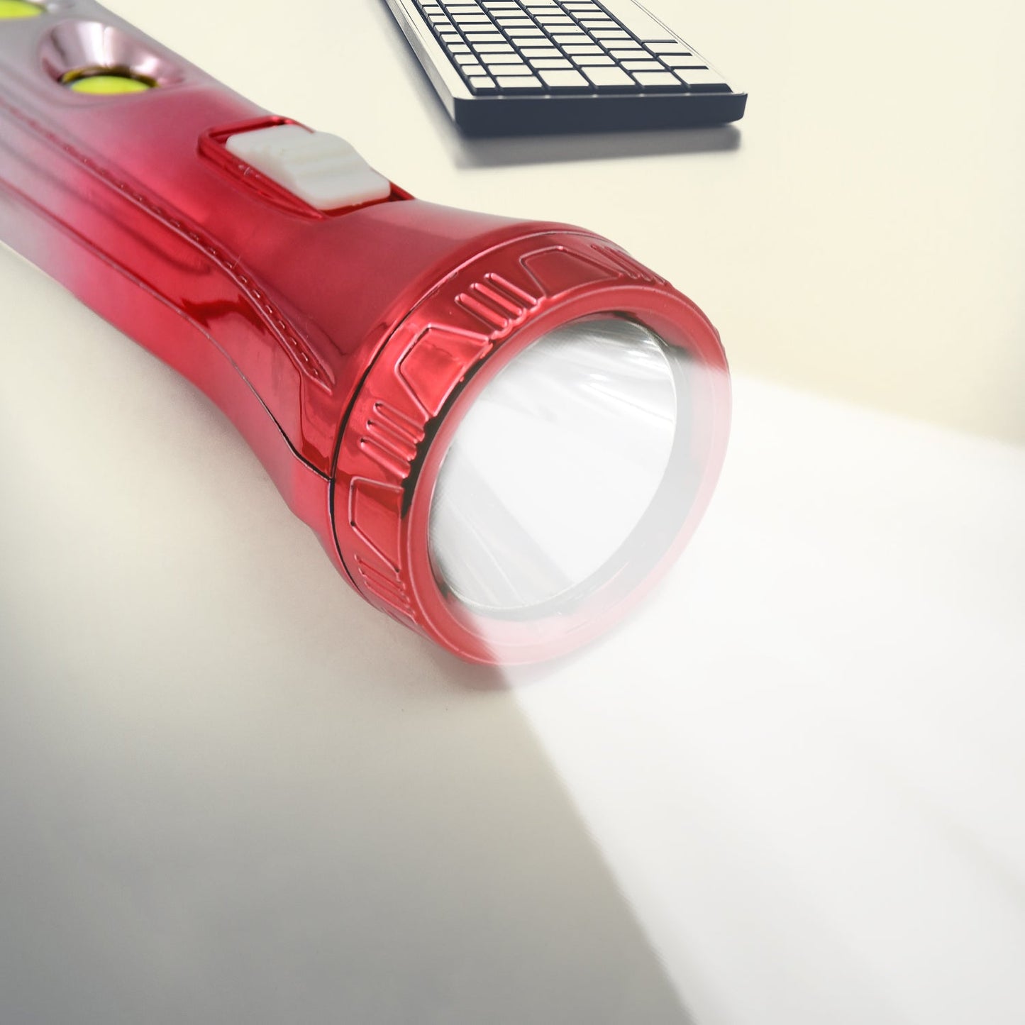 USB Rechargeable Emergency Flashlight