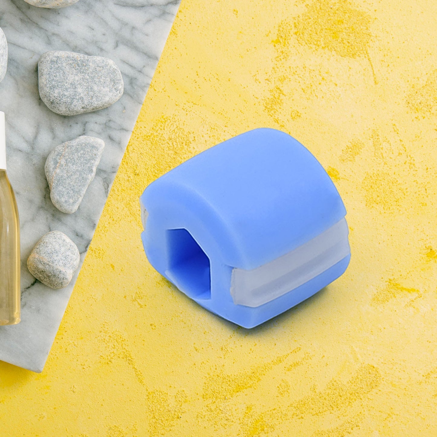 V CN Blue Jaw Exerciser