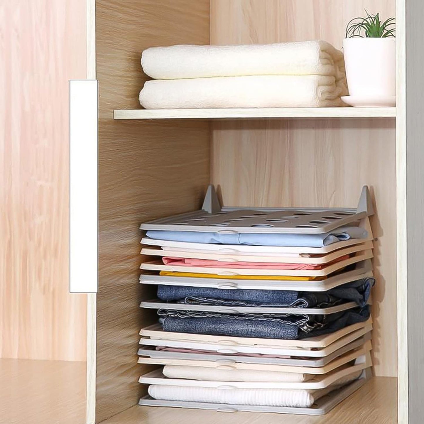 Stackable Clothes Folding Board 32×26 cm