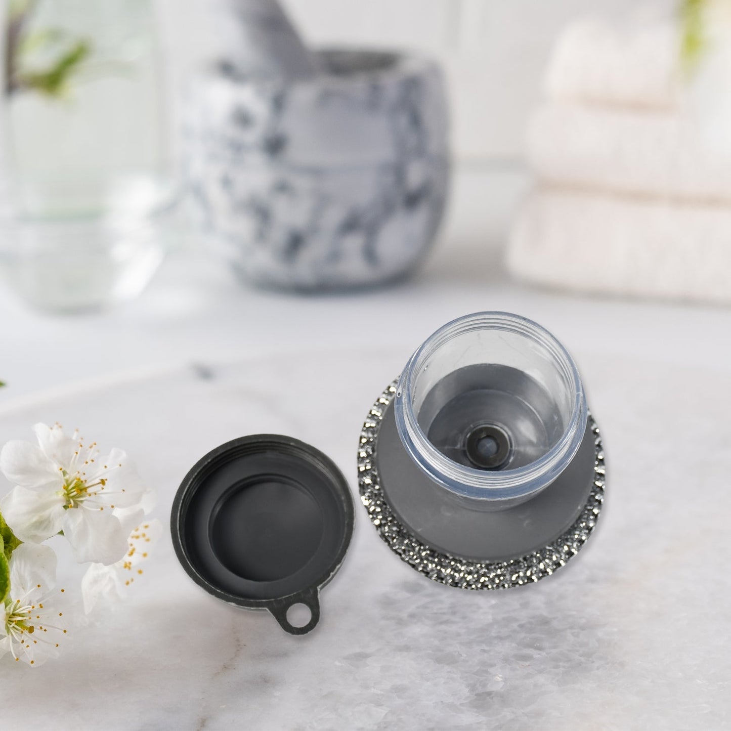 Soap Dispensing Palm Brush Washing Liquid