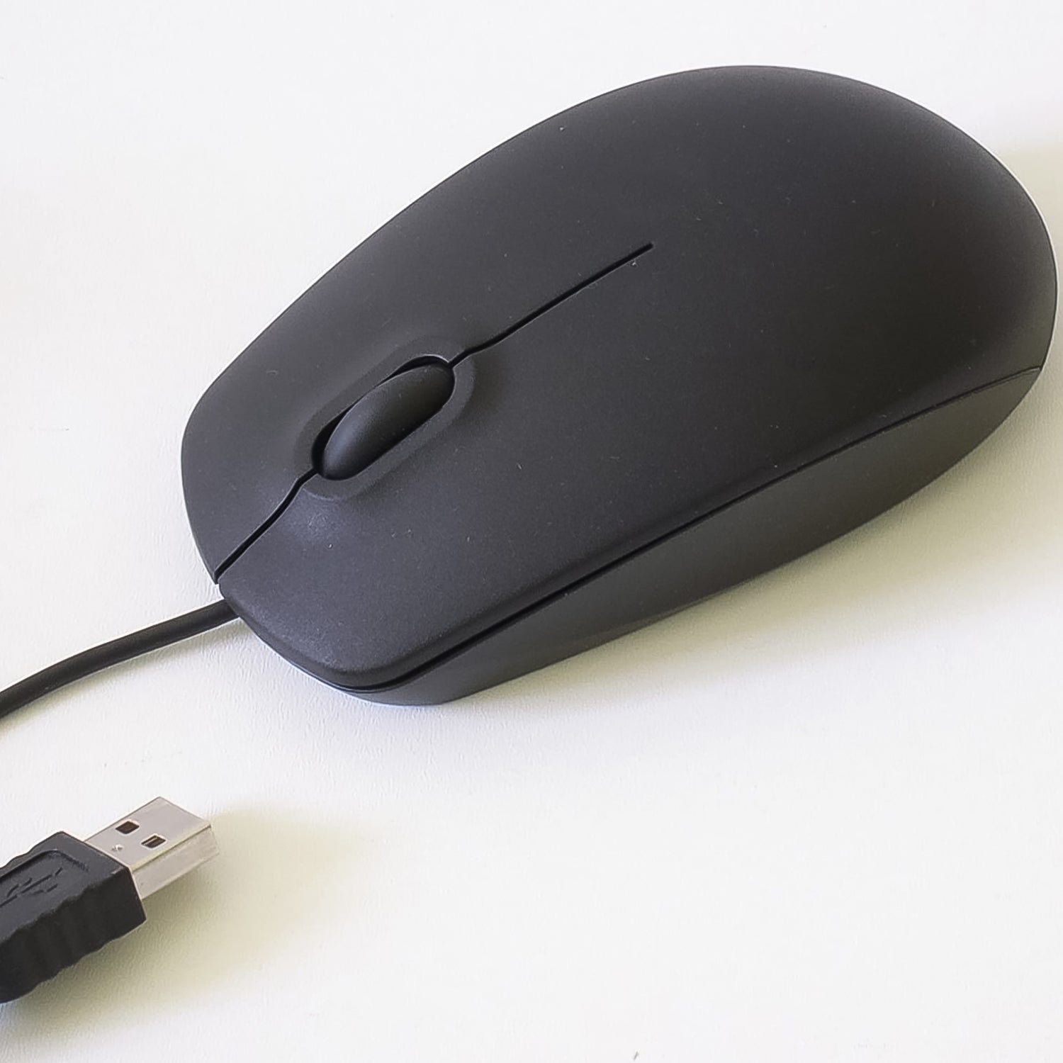 Computer Laptop Wired Optical Mouse M- 111