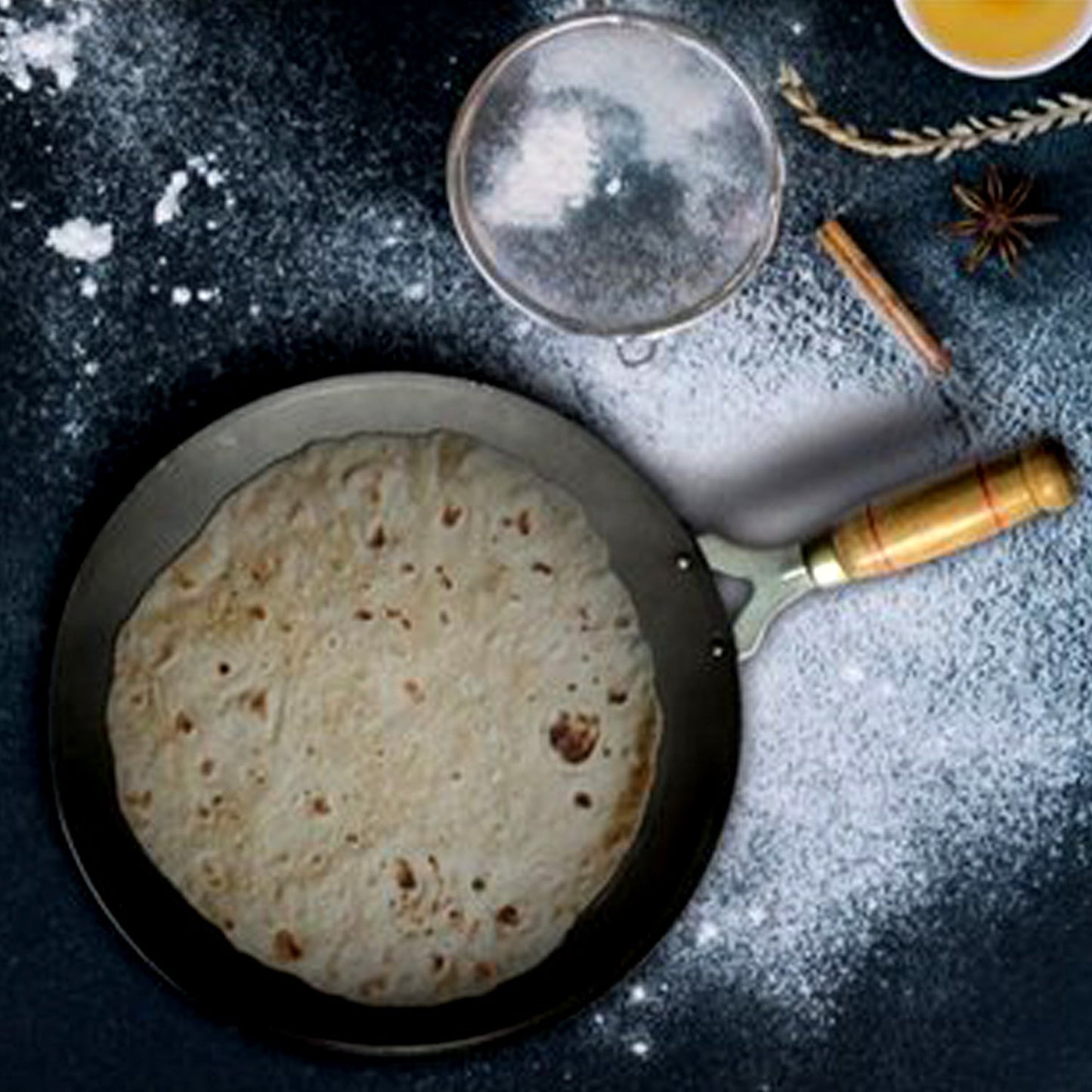 Wooden Handle Roti Tawa