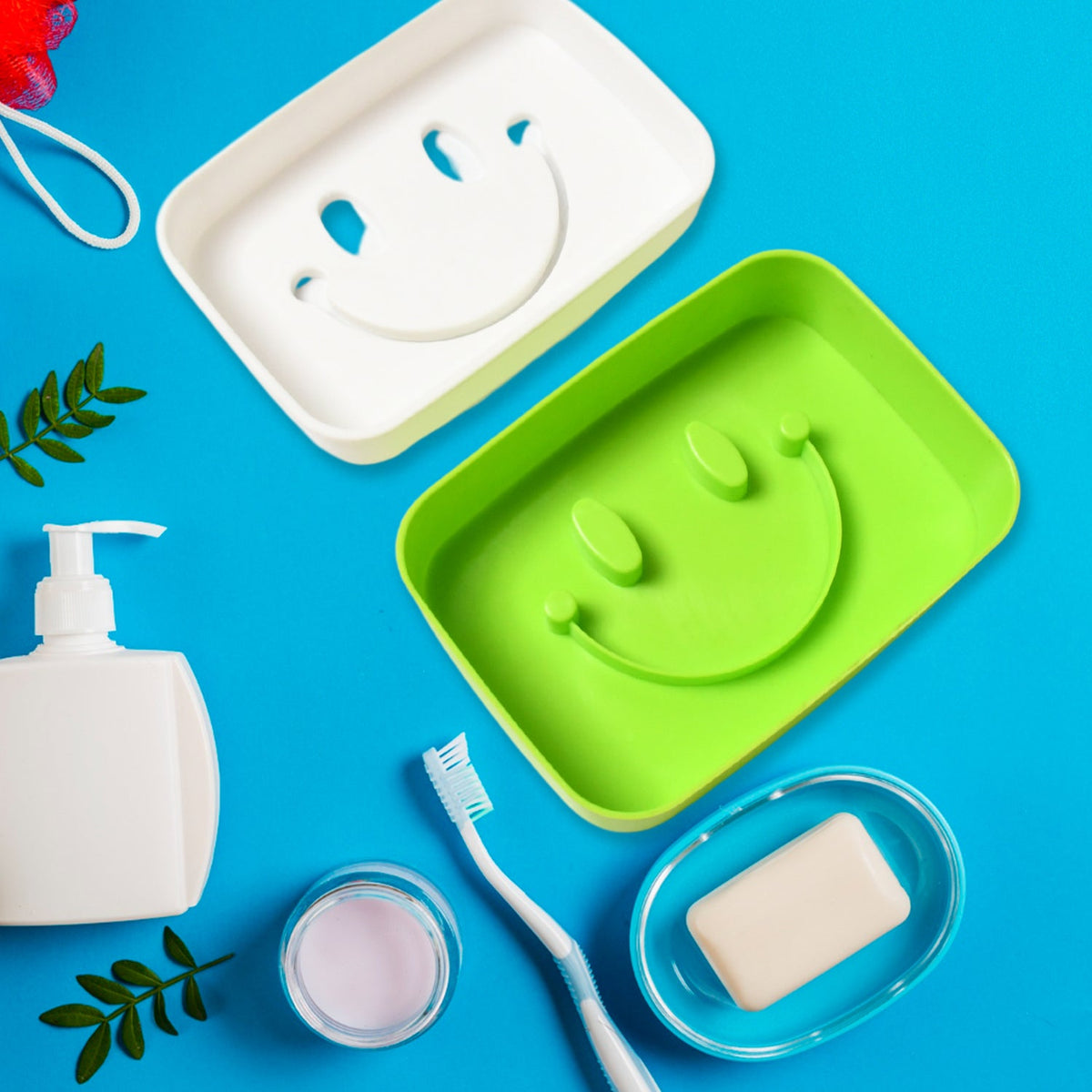 Cute Smiley Face Travel Soap Container