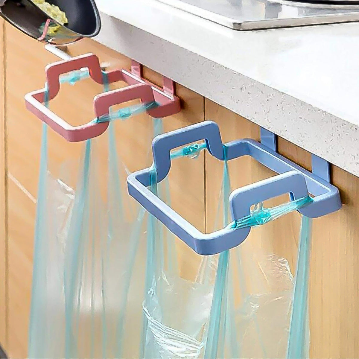 Space-Saving Bag Holder