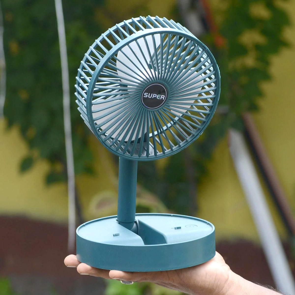 Foldable Telescopic Fan