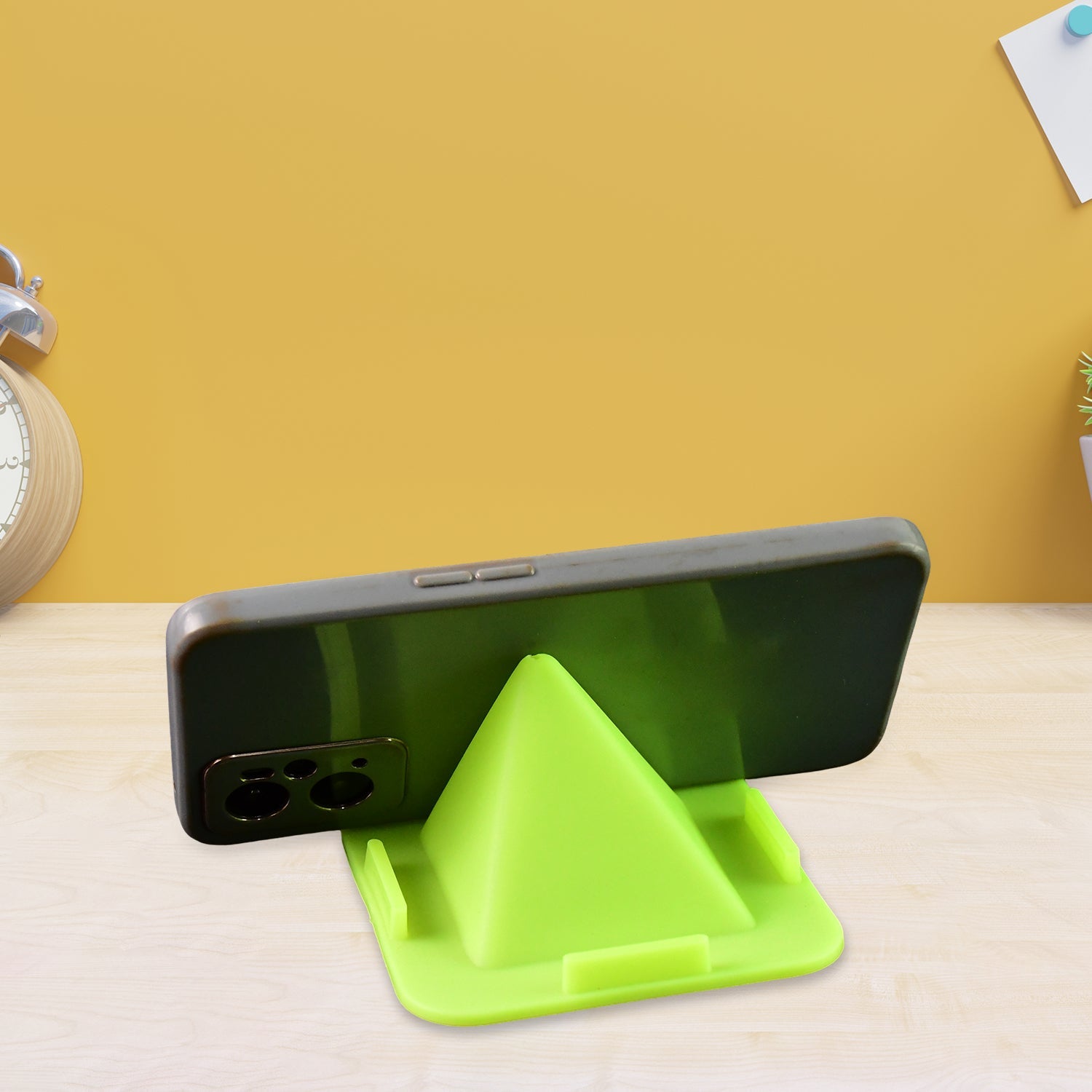 Pyramid Dashboard Phone Holder