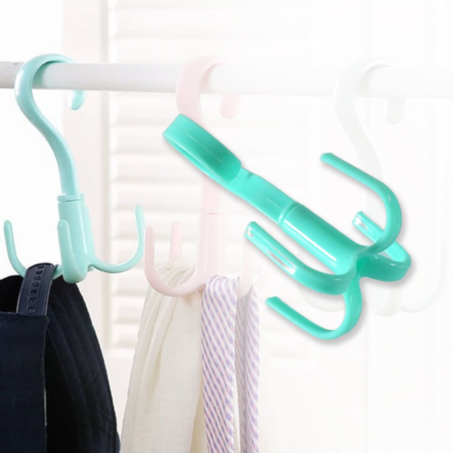 360° Rotating Bag Hanger