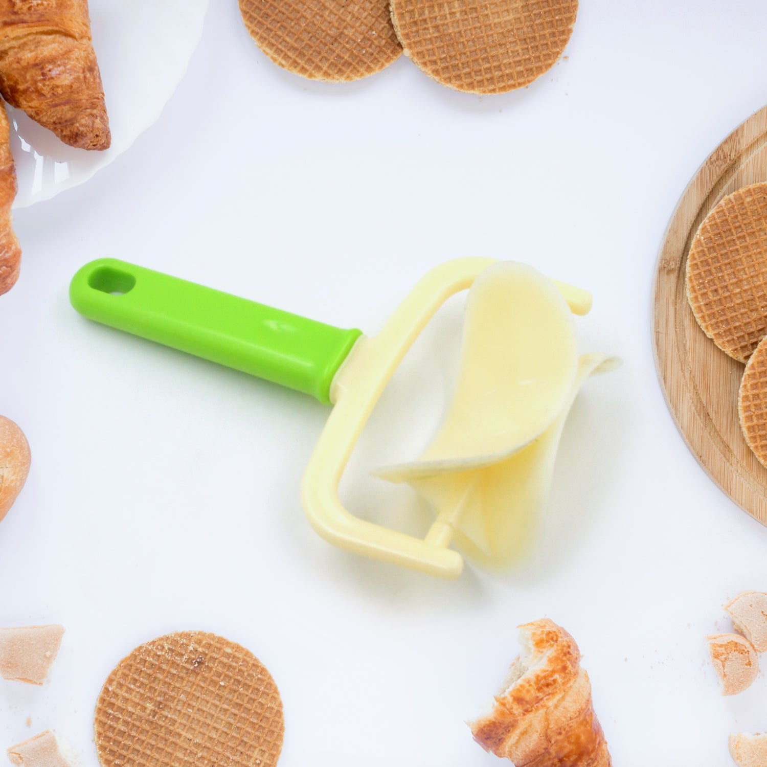 Round Dough Cutter Roller – 1 Pc