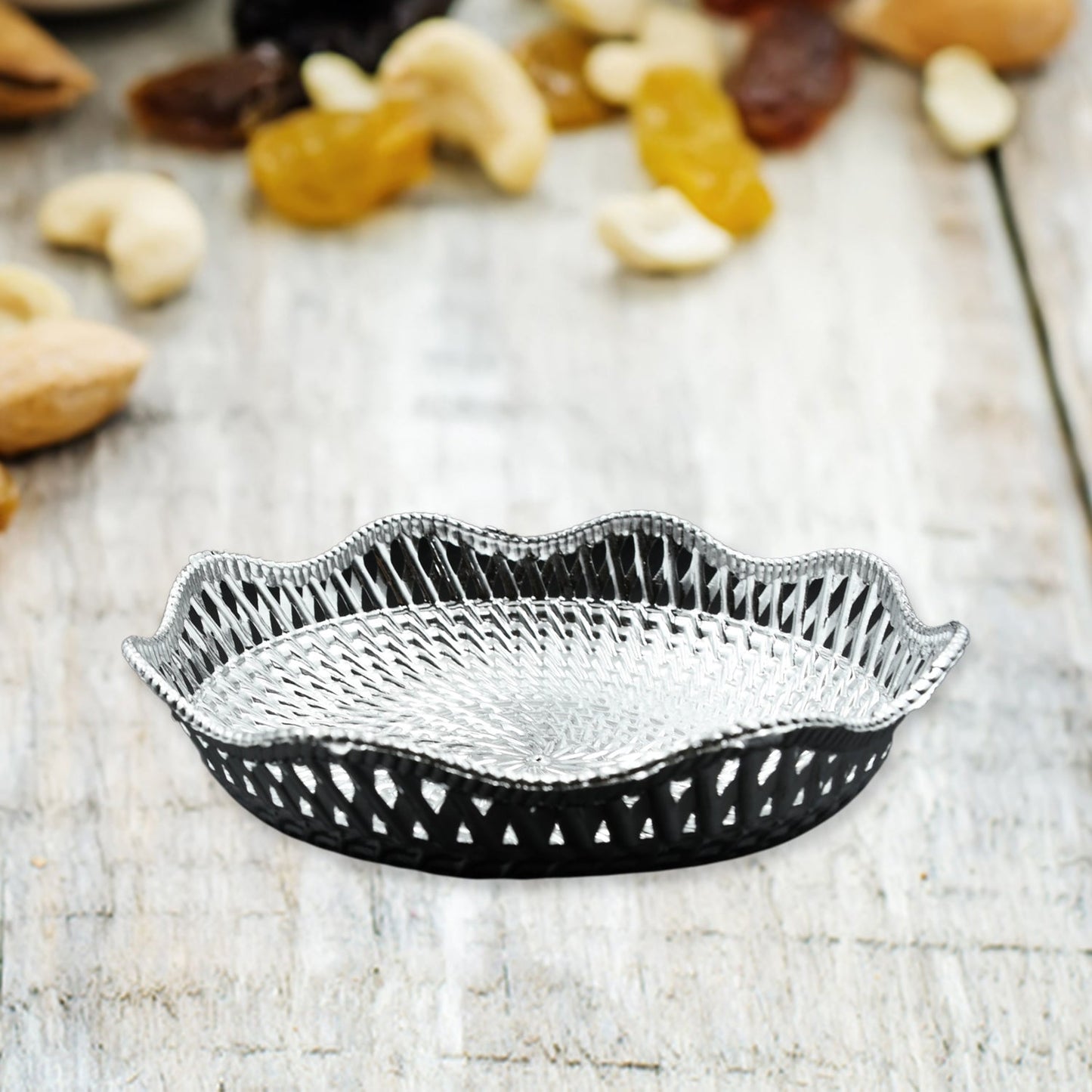 Traditional Round Serving Tray