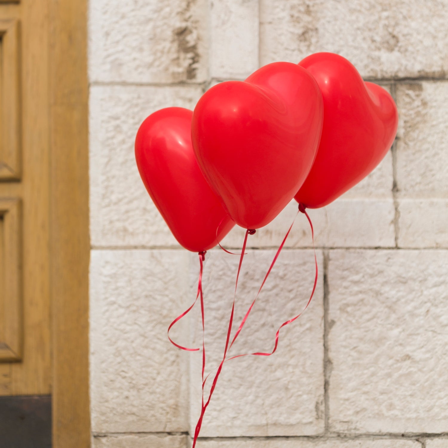 Elegant Heart-Shaped Balloons