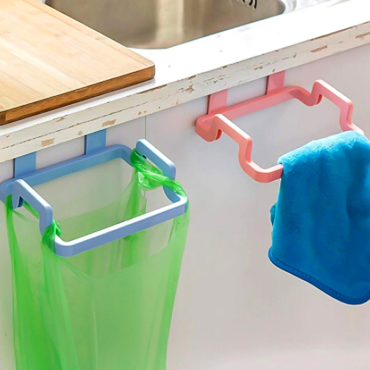 Space-Saving Bag Holder