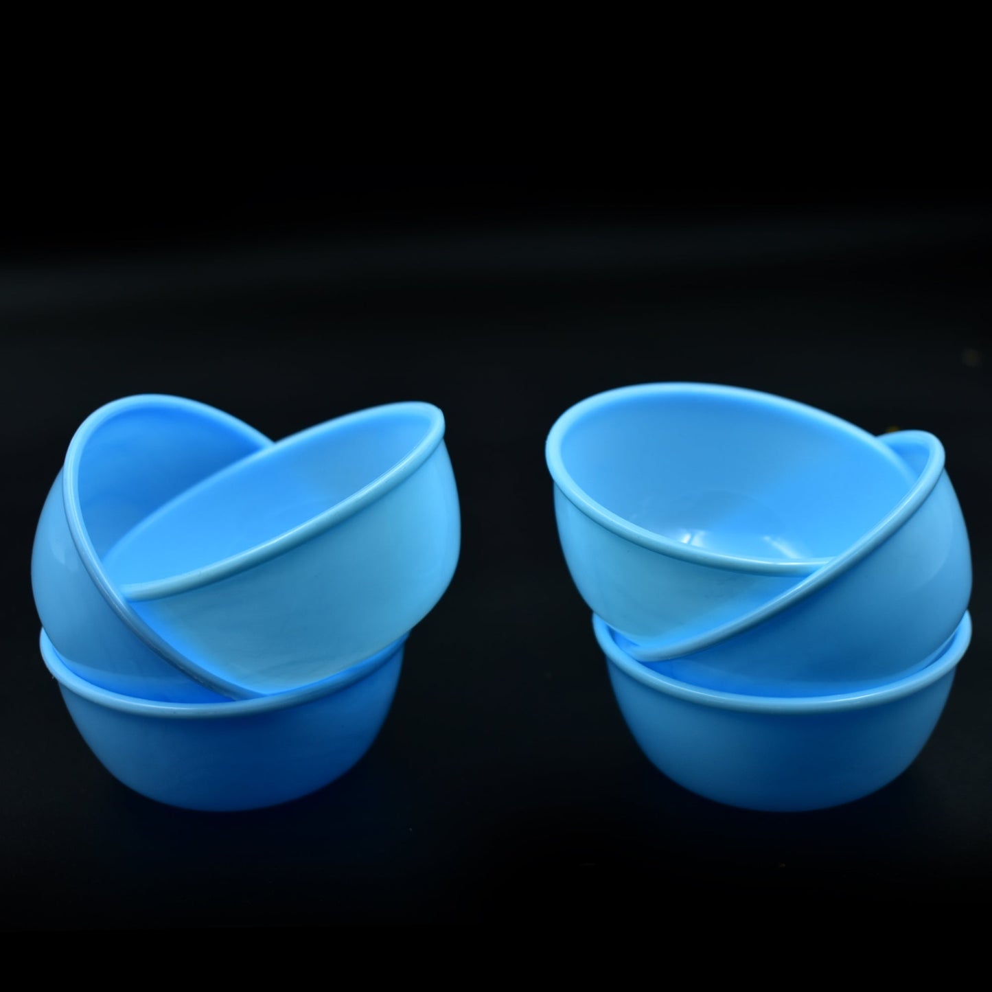Small Plastic Bowl Set