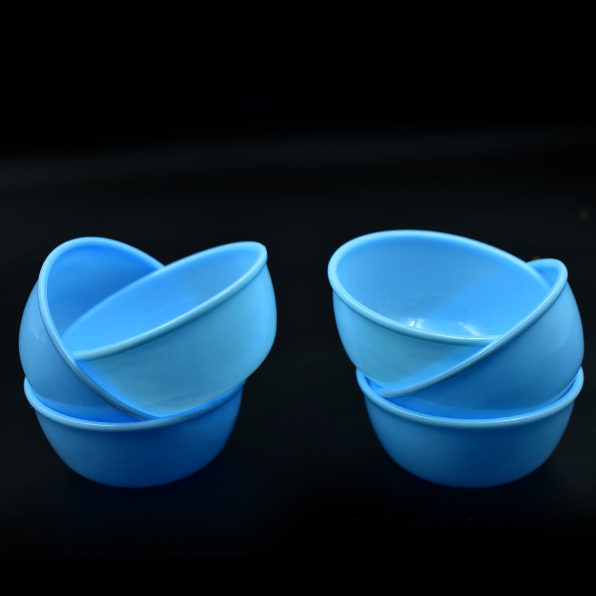Small Plastic Bowl Set