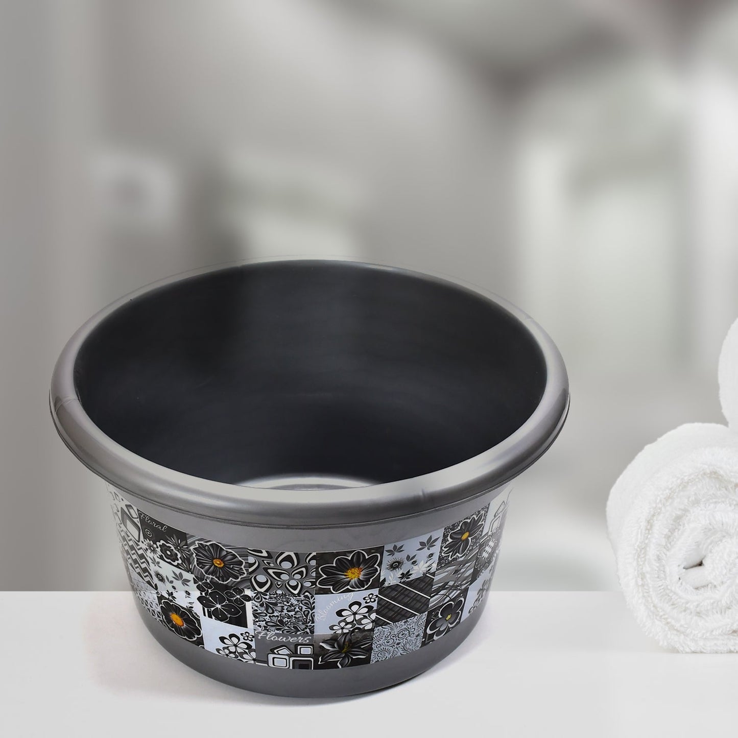 7-Piece Plastic Bathroom Set