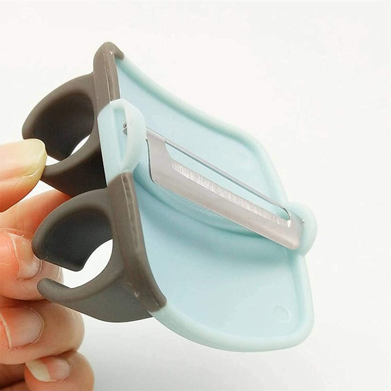 Palm Grip Vegetable Peeler