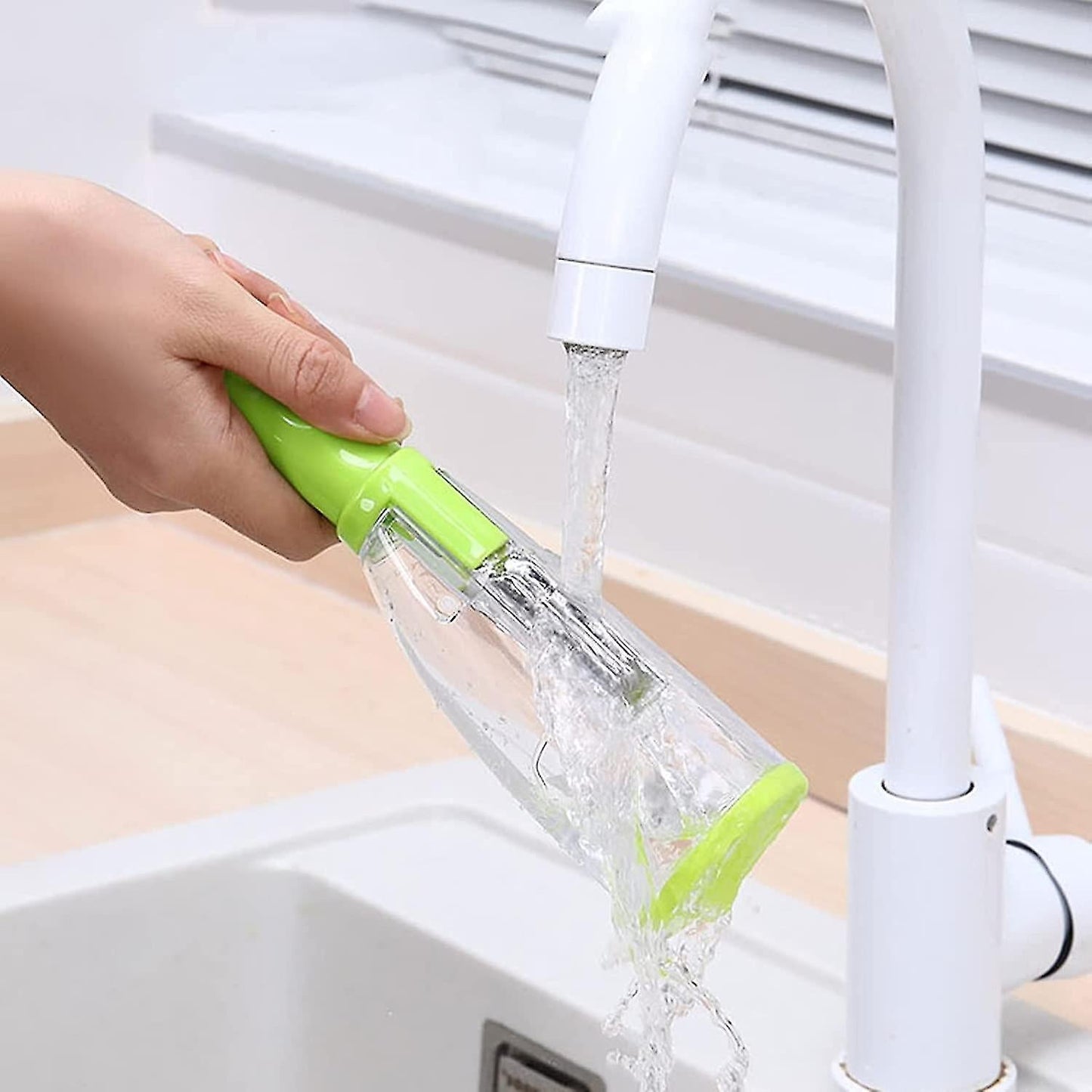 Smart Peeler with Catch Container