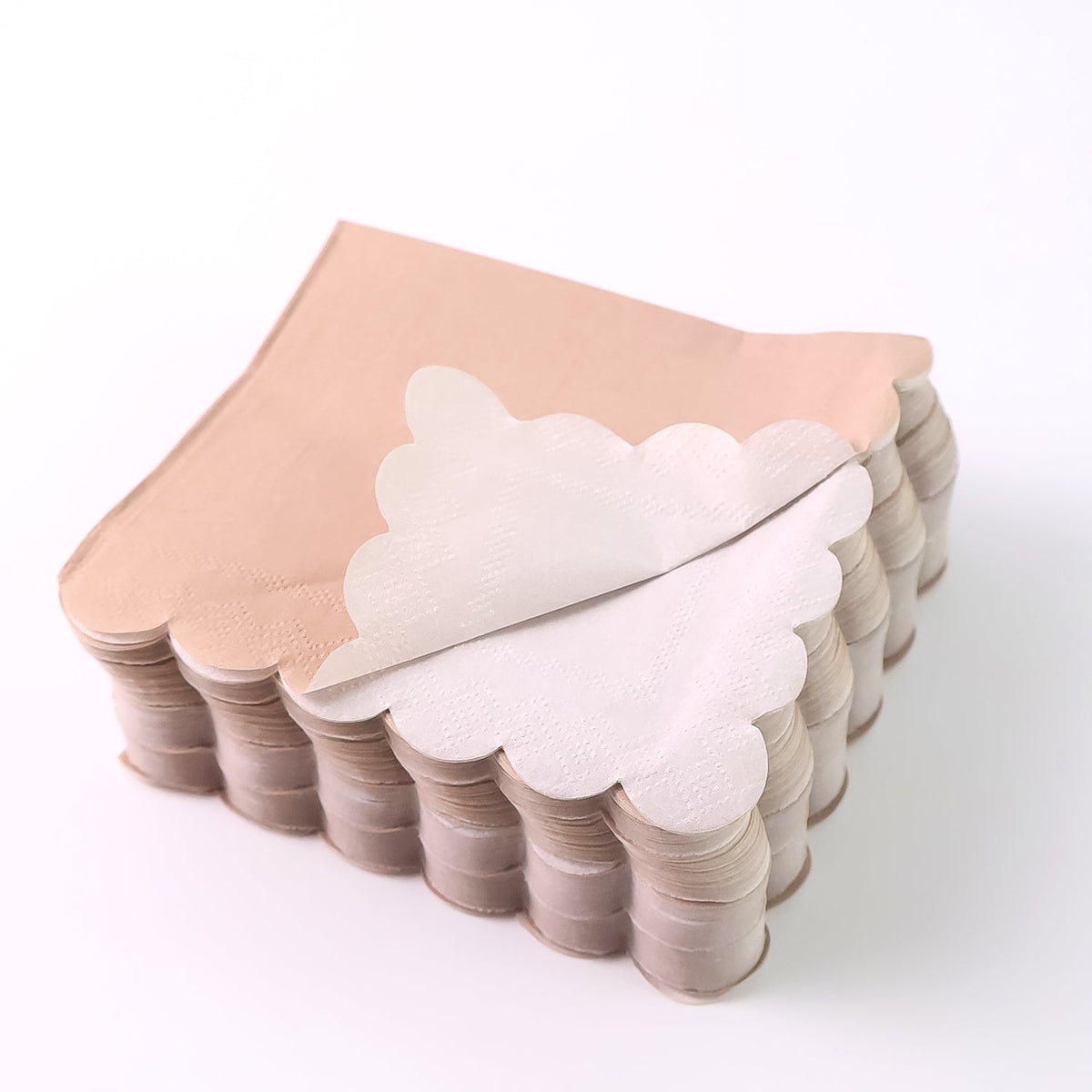 Scalloped Edge Tissue Set (120 Pc)