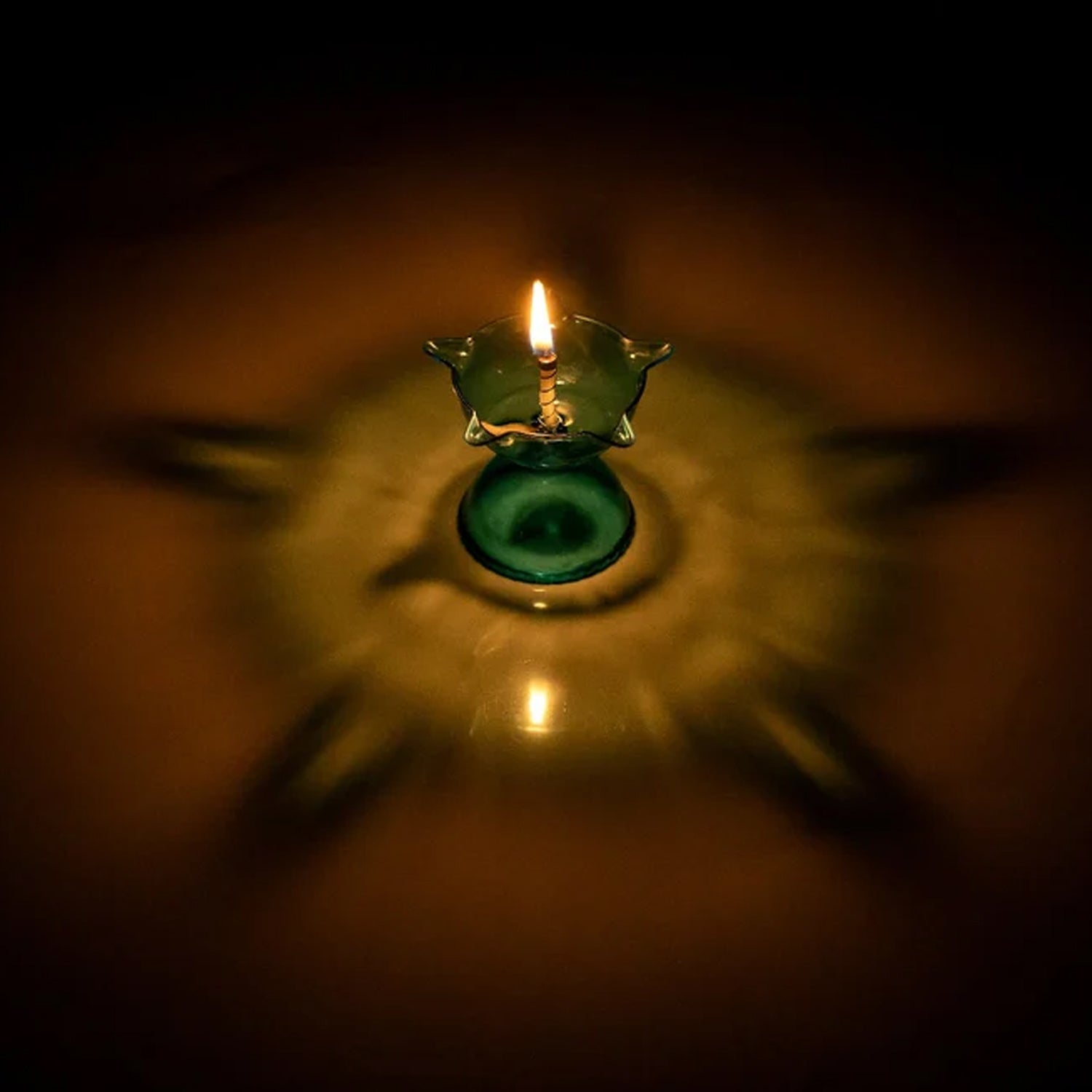 Reflection Diya Set