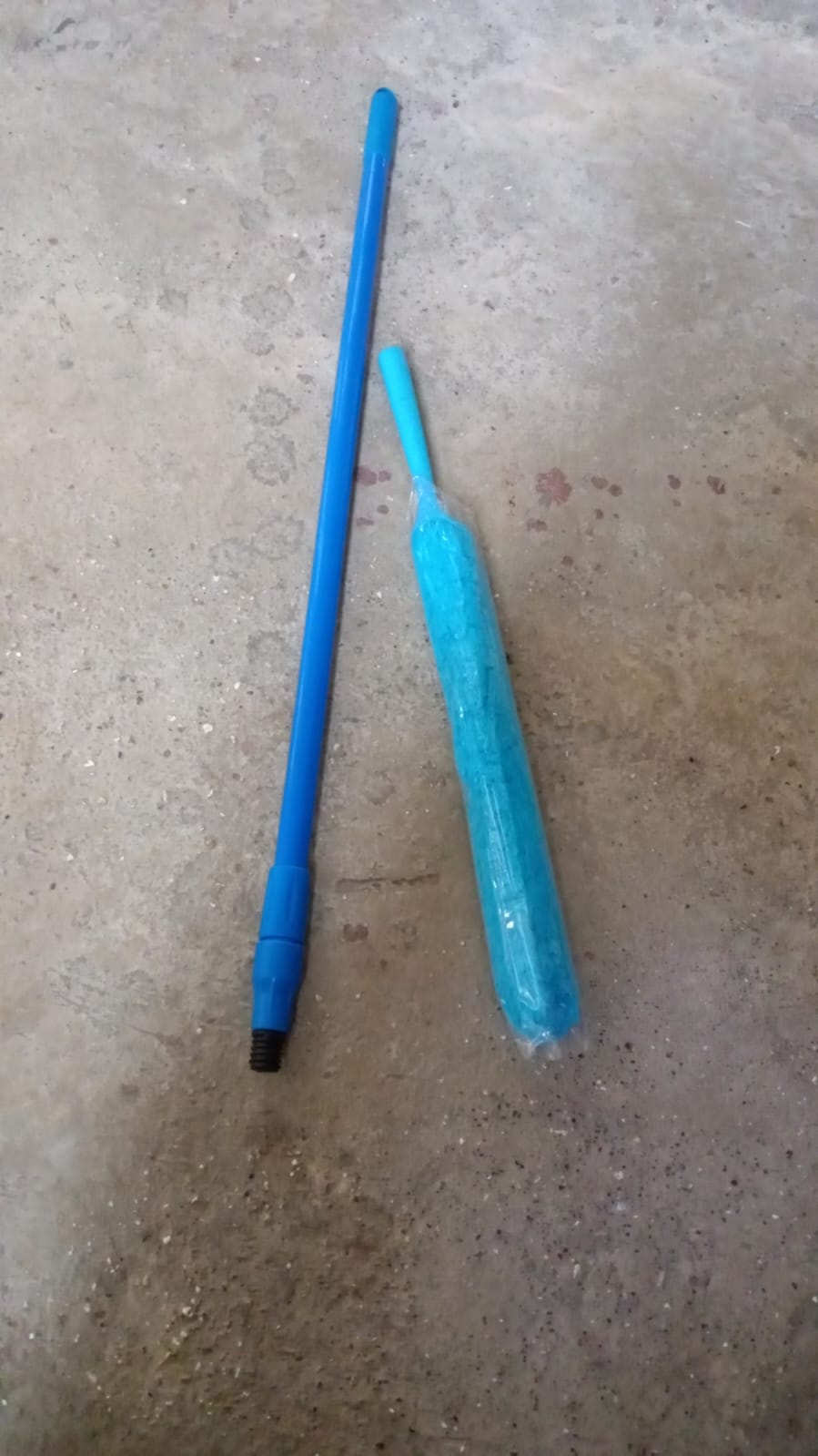 Adjustable Long Handle Duster
