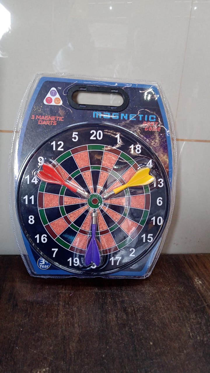 Magnetic Dartboard Game