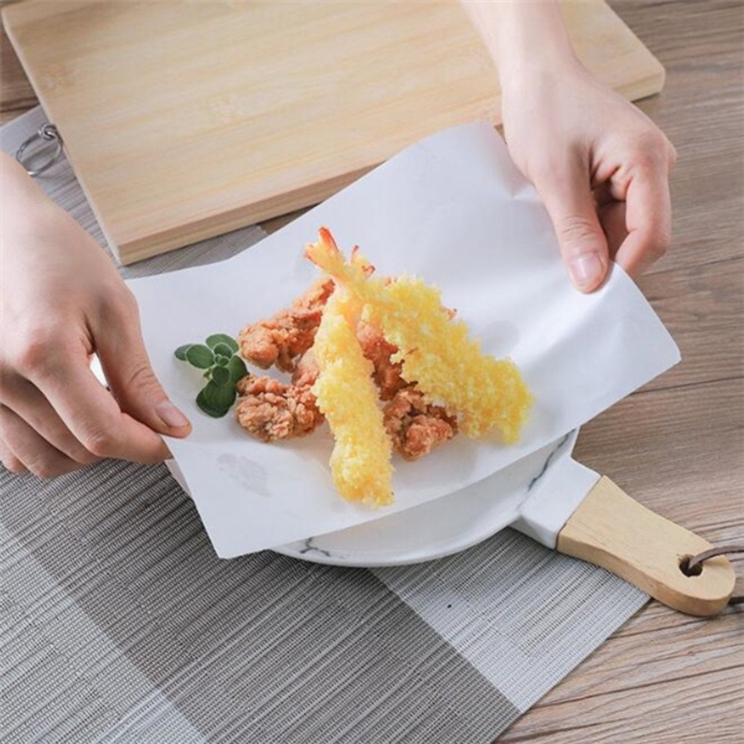 Oil Absorbing Cooking Sheets