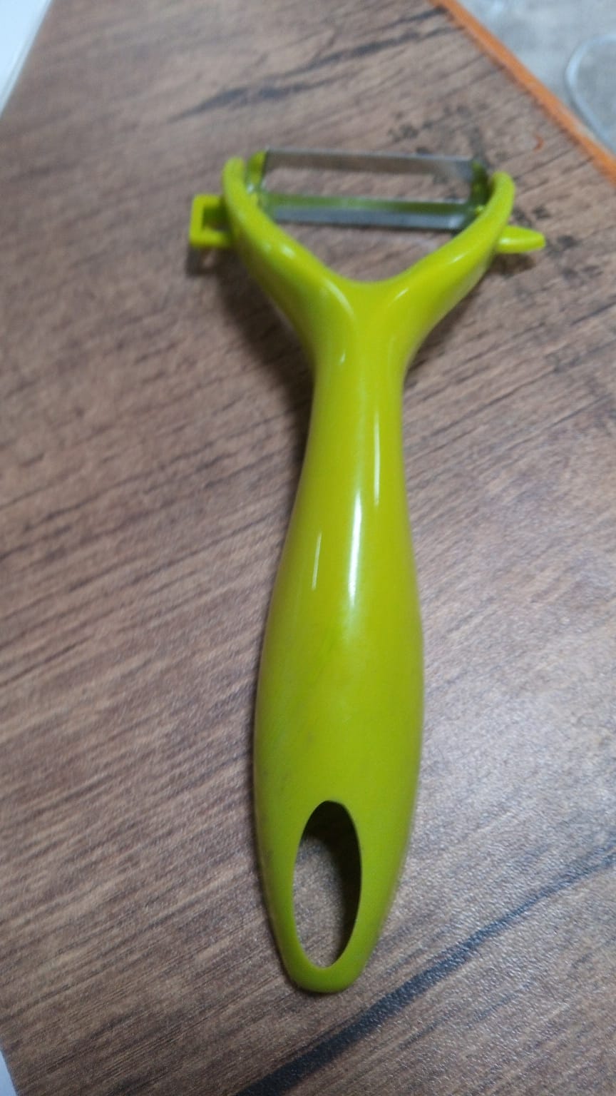 Swivel Vegetable Peeler