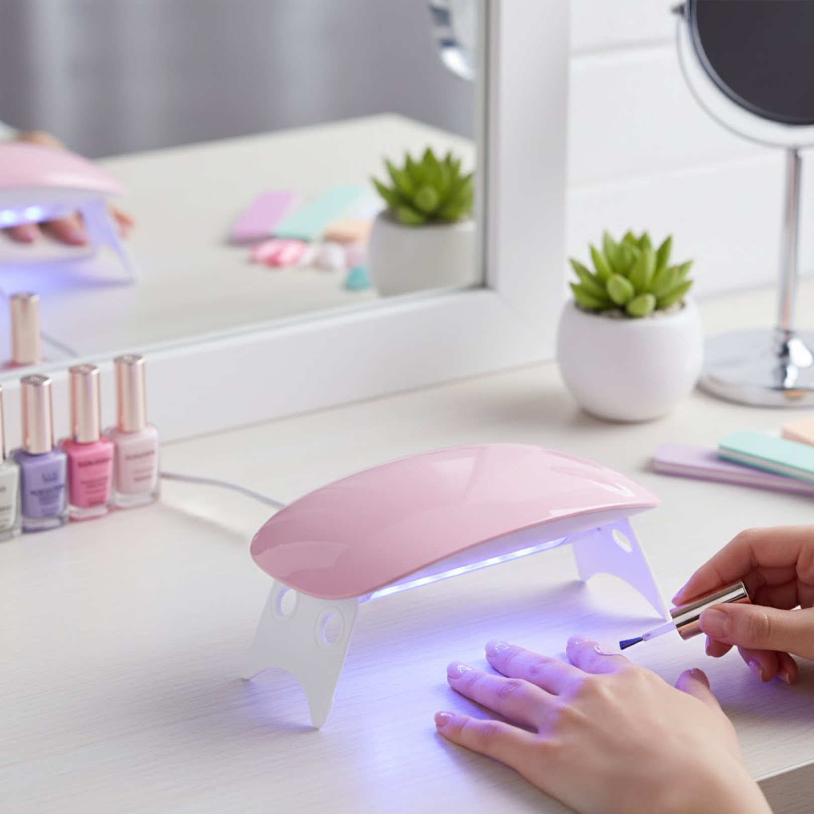 Mini UV Nail Dryer