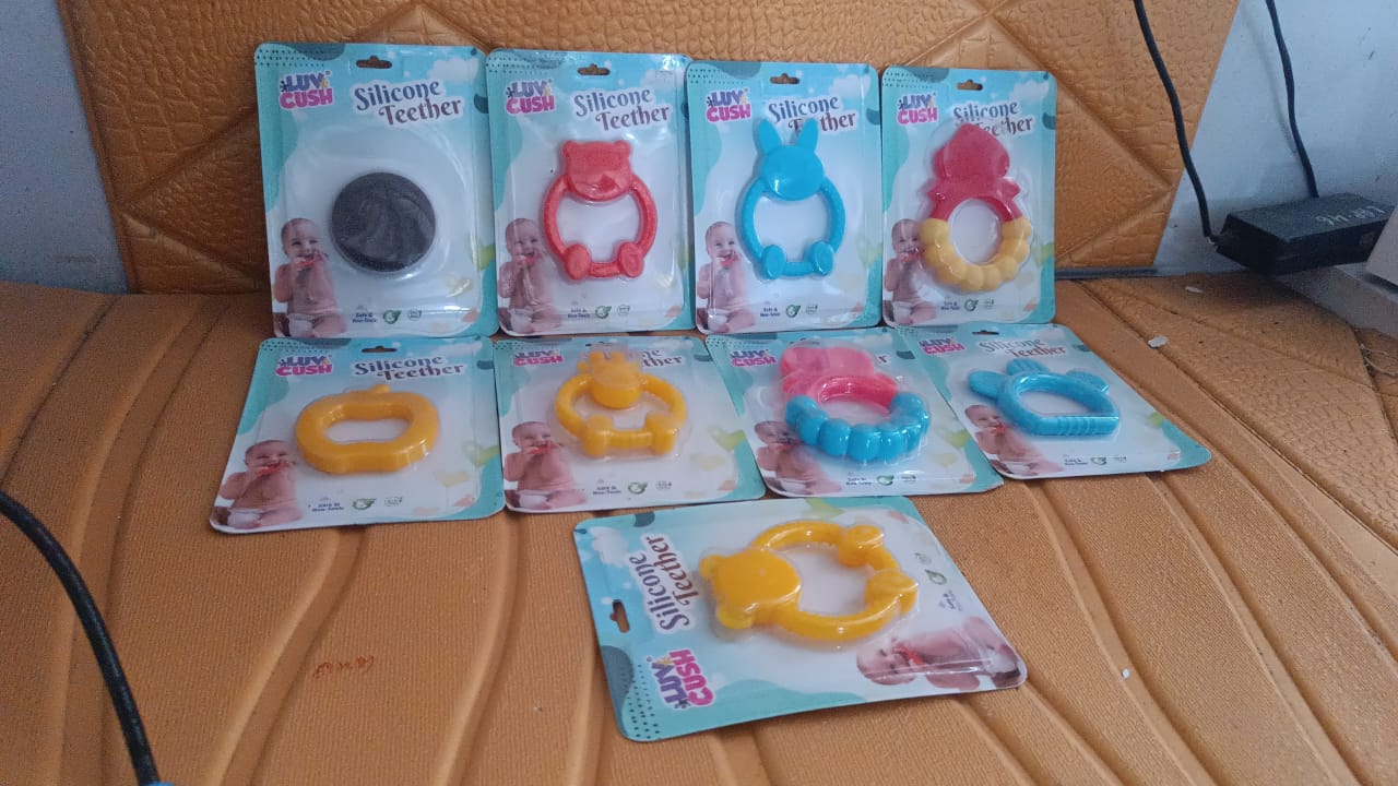 Textured Bear Teething Ring