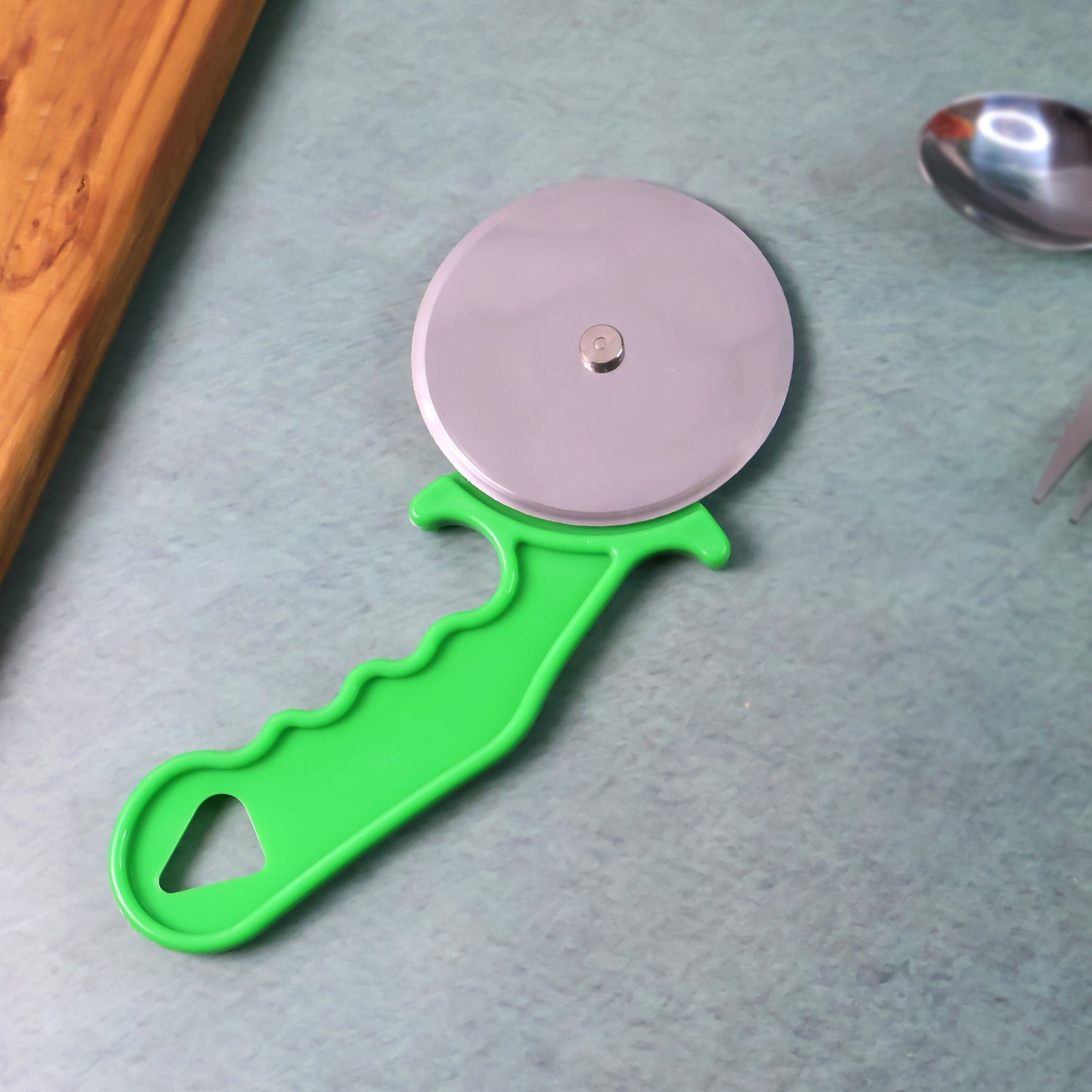 Stainless Steel Pizza Cutter