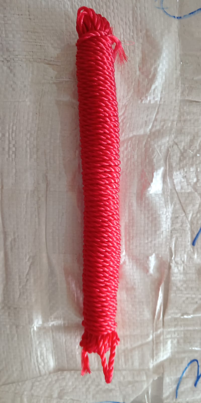 3M Heavy-Duty Clothesline