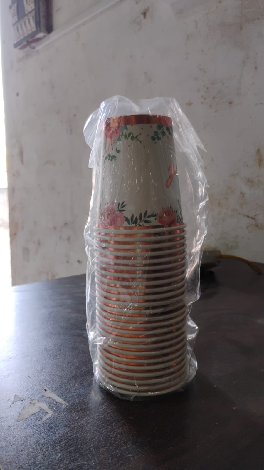 Colorful Paper Cups Set