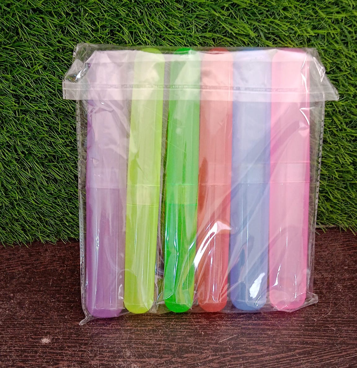 Plastic Toothbrush Cover Set