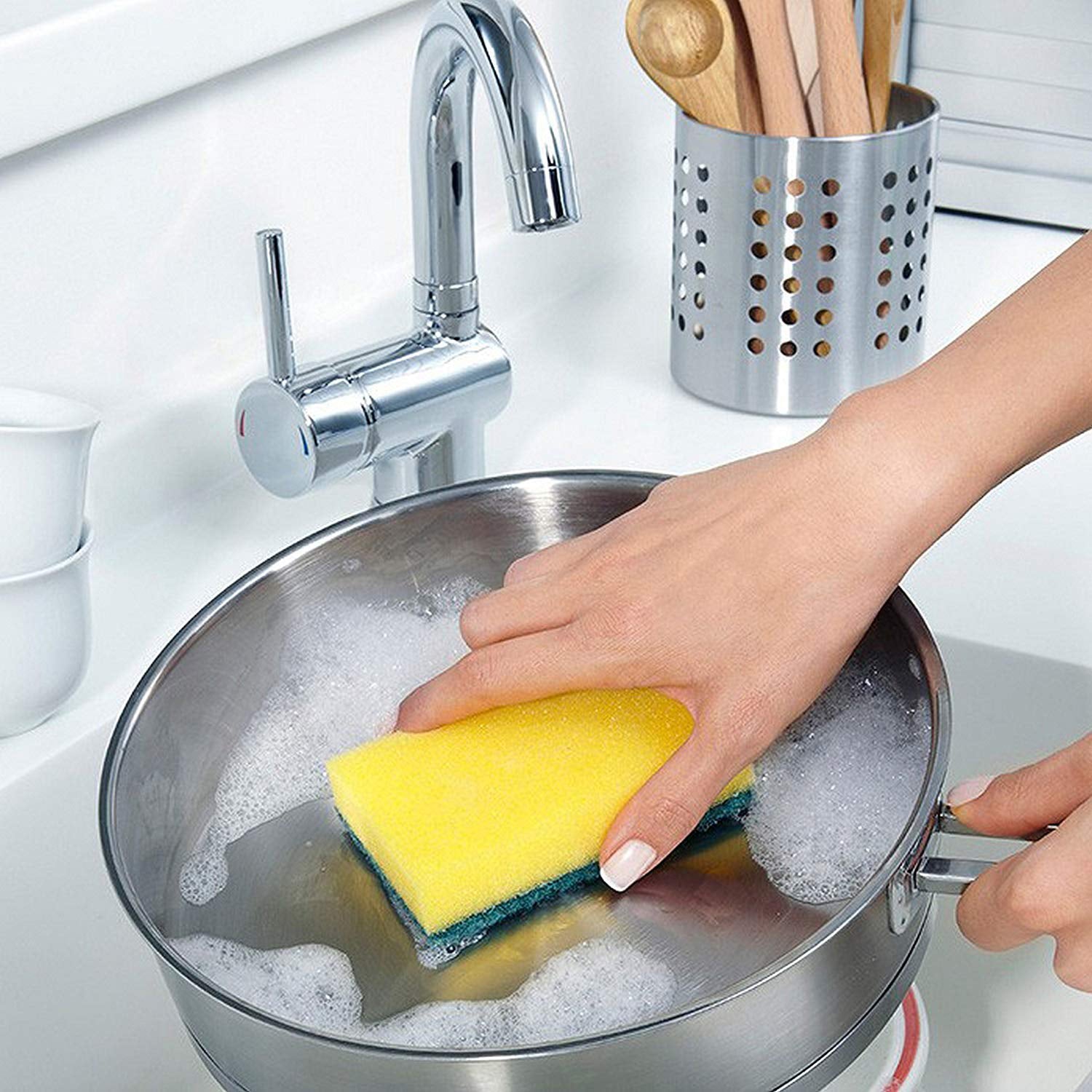 2-in-1 Kitchen Scrubber