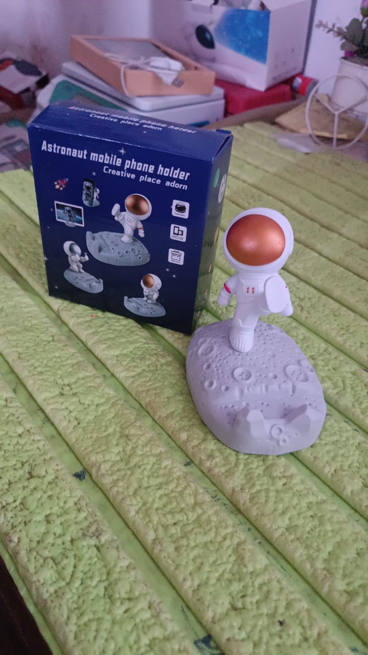 Mobile Holder Astronaut Phone Stand